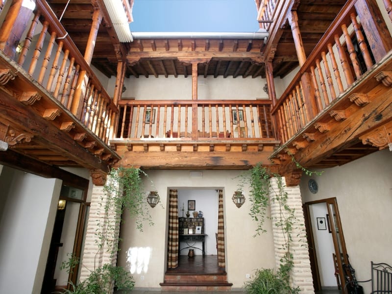Hotel en albaicin encanto santa isabel real albayzin espacios comunes patio andaluz